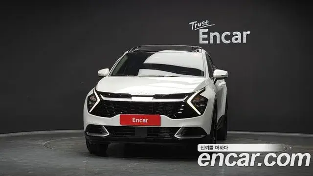 Kia Sportage 2021 — Фото 3/20