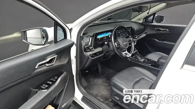 Kia Sportage 2021 — Фото 11/20
