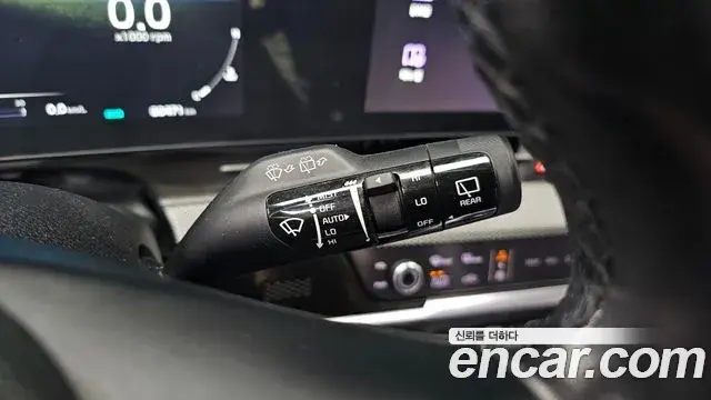 Kia Sportage 2021 — Фото 18/20