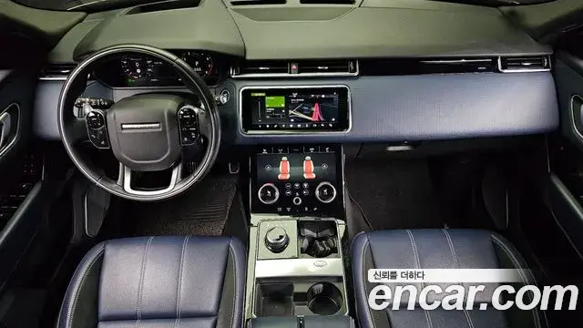 Land Rover Range Rover Velar 2019 — ფოტო 2/20