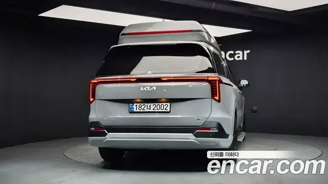 Kia Carnival 2024 — Photo 4/20
