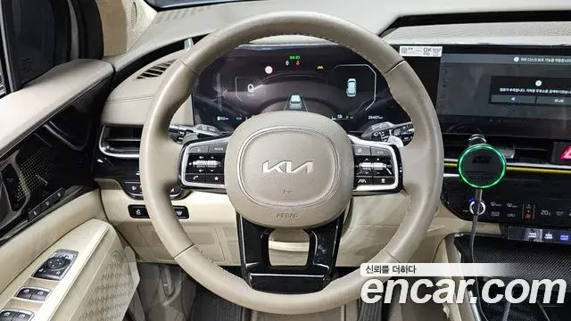 Kia Carnival 2024 — Photo 13/20