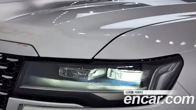 Cadillac Escalade 2021 — ფოტო 36/39