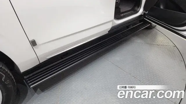 Cadillac Escalade 2021 — ფოტო 16/39