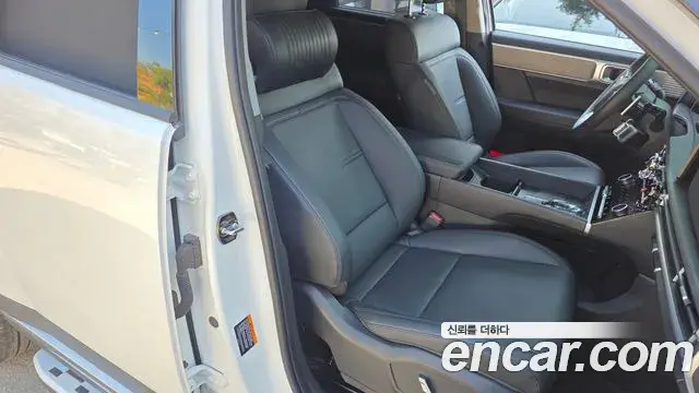 Hyundai Santa Fe 2025 — Фото 11/20