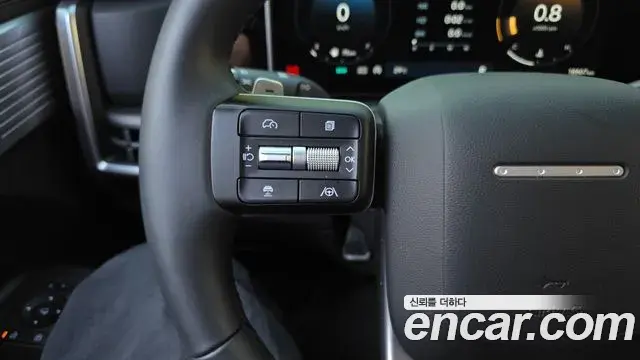 Hyundai Santa Fe 2025 — Фото 17/20