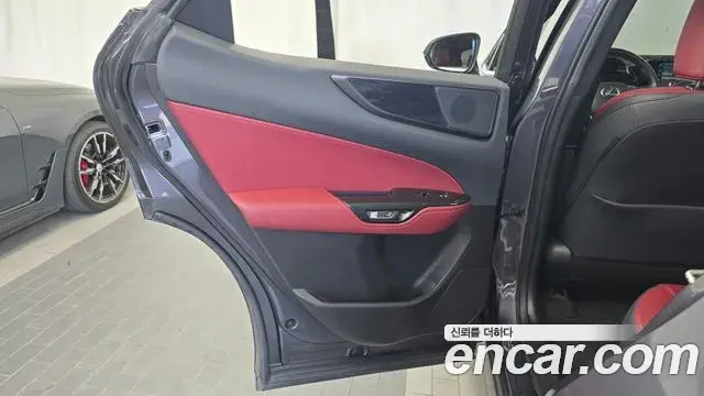 Lexus NX350h 2023 — ფოტო 25/33
