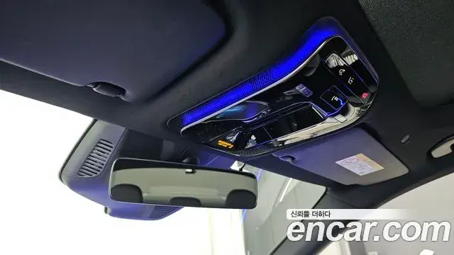 Mercedes-Benz E-Class 2024 — Photo 19/20