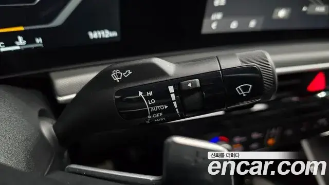 Kia K5 2025 — Photo 14/30