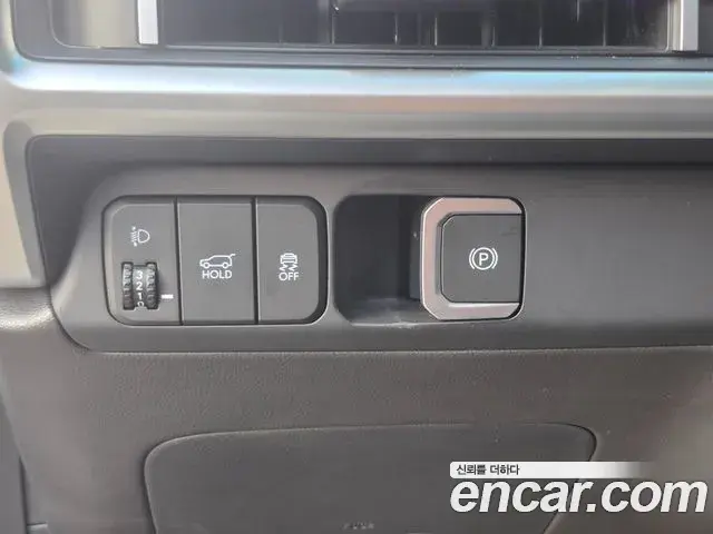 Hyundai Santa Fe 2023 — Фото 13/20