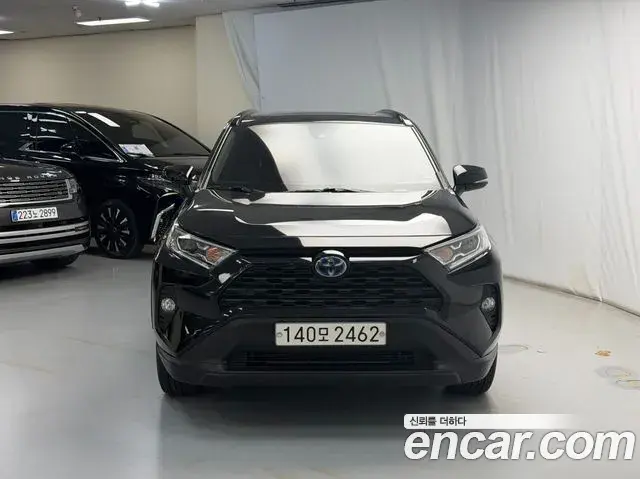 Toyota RAV4 2020 — Photo 20/20