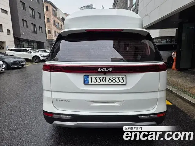 Kia Carnival 2023 — Фото 3/15