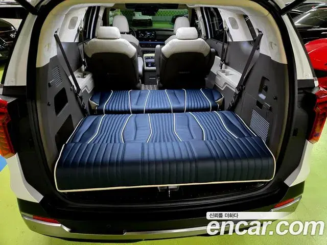 Kia Carnival 2024 — Şəkil 12/20