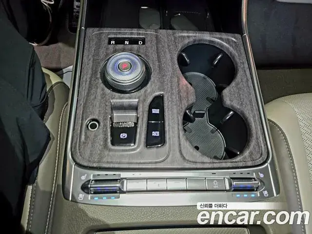Kia Carnival 2024 — Şəkil 5/20
