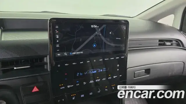Hyundai Staria 2025 — Фото 12/20