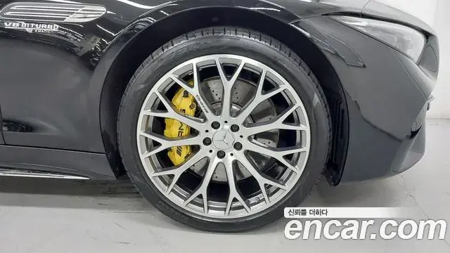 Mercedes-Benz SL-Class 2024 — Photo 9/19