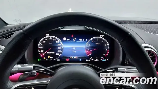 Mercedes-Benz SL-Class 2024 — Photo 10/19