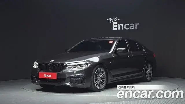BMW 5 Series 2019 — Фото 1/20