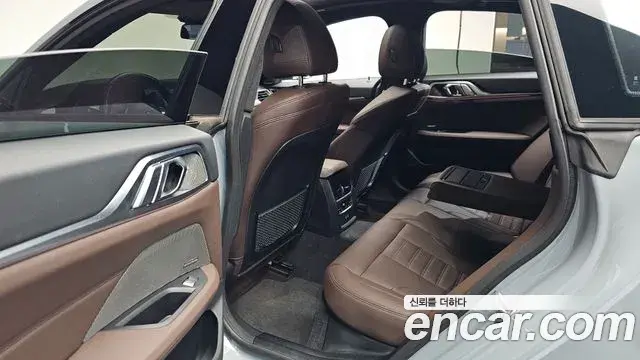 BMW 4 Series 2021 — Photo 12/20