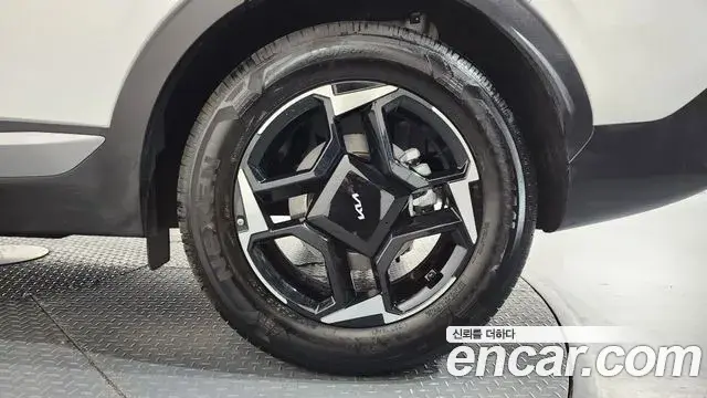 Kia Sportage 2025 — Şəkil 3/33
