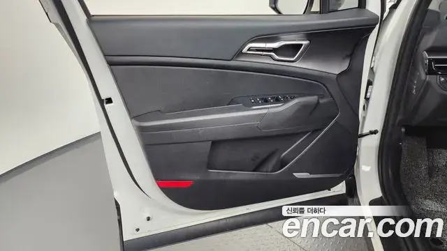 Kia Sportage 2025 — Şəkil 12/33