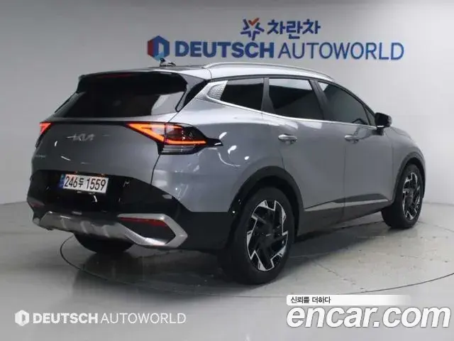 Kia Sportage 2024 — Фото 1/20