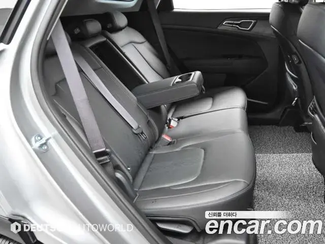Kia Sportage 2024 — Фото 12/20