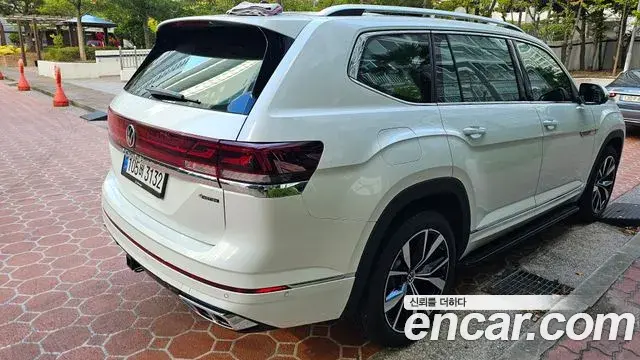 Volkswagen Atlas 2026 — Photo 6/14