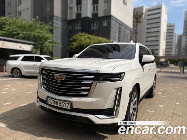 Cadillac Escalade 2022 — Photo 6/20