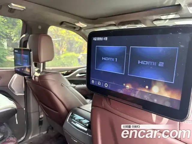 Cadillac Escalade 2022 — Photo 4/20