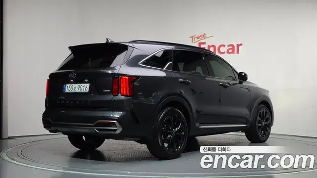 Kia Sorento 2020 — Фото 1/20