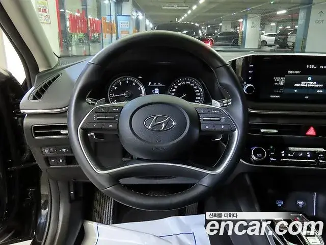Hyundai Sonata 2021 — Фото 13/20