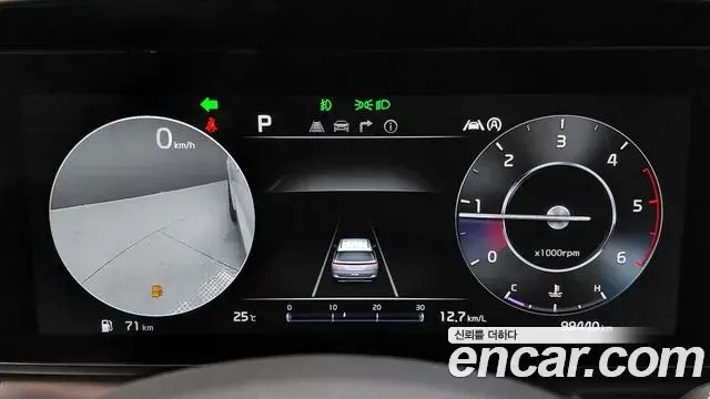 Kia Carnival 2023 — Фото 8/20