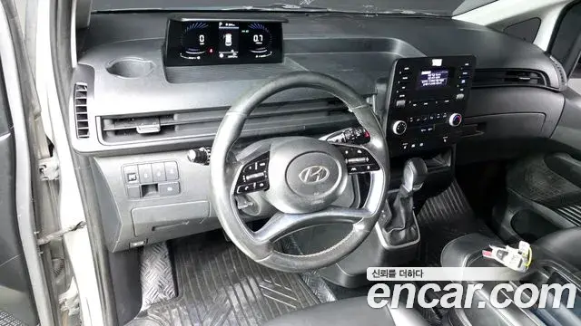 Hyundai Staria 2021 — Фото 7/20