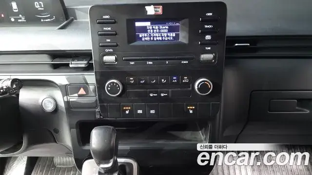 Hyundai Staria 2021 — Фото 14/20