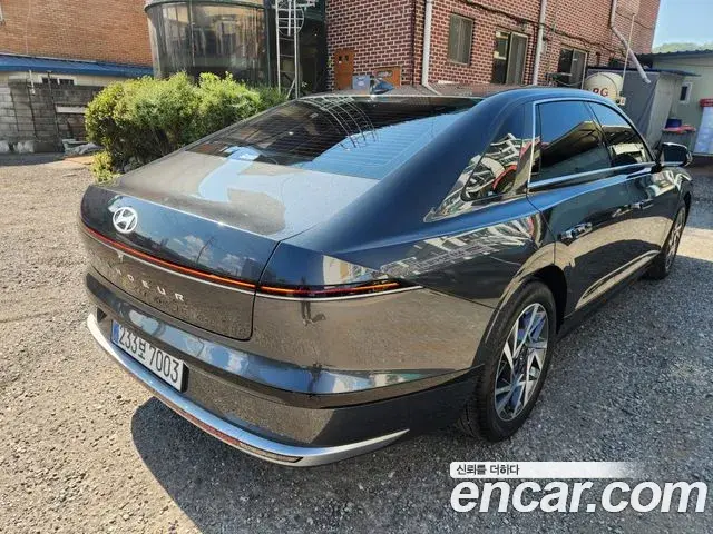 Hyundai Grandeur 2025 — Фото 5/18