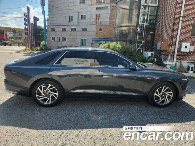 Hyundai Grandeur 2025 — Фото 6/18