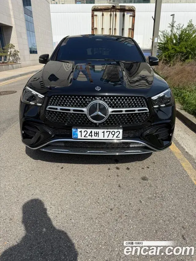 Mercedes-Benz GLE-Class 2025 — Фото 3/10
