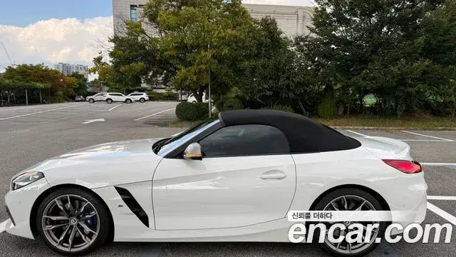 BMW Z4 2022 — Photo 19/20