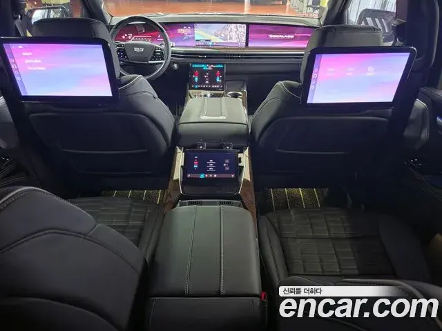 Cadillac Escalade 2026 — Photo 17/17