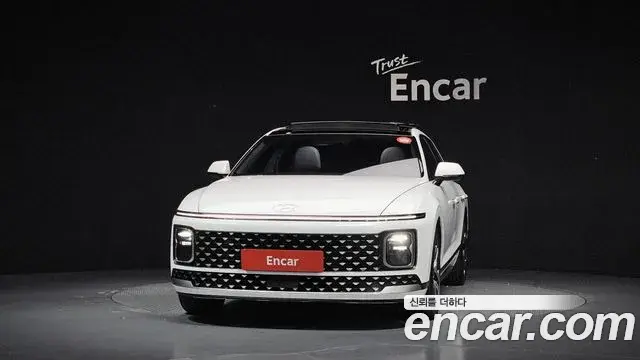 Hyundai Grandeur 2025 — Photo 3/20