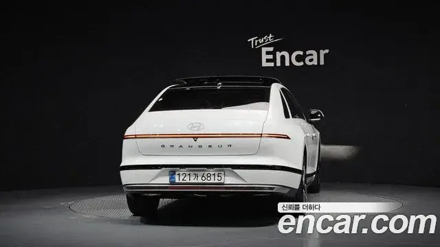 Hyundai Grandeur 2025 — Photo 4/20