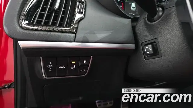 Kia Stinger 2018 — Photo 19/20