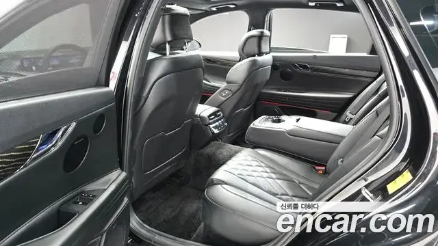 Genesis Electrified G80 2025 — Photo 11/20