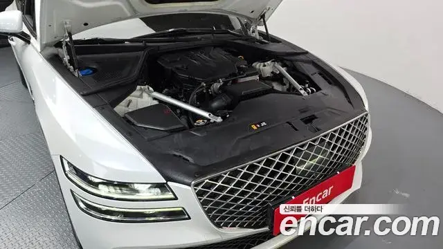 Genesis Electrified G80 2021 — Photo 6/20