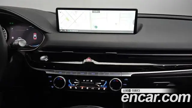 Genesis Electrified G80 2021 — Photo 13/20