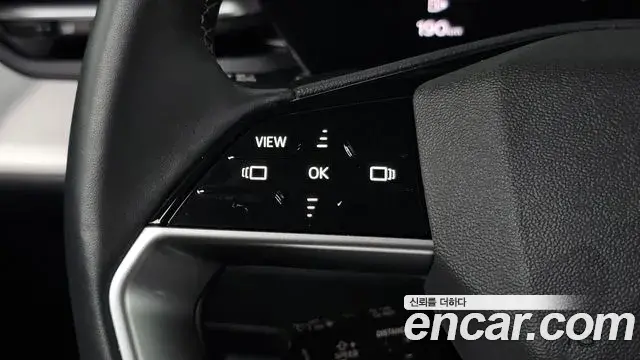 Audi Q5 2025 — Photo 18/20