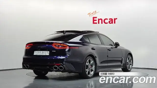Kia Stinger 2019 — Photo 2/20