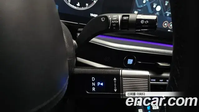 Hyundai Grandeur 2025 — Photo 9/20