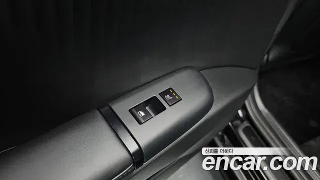 Hyundai Grandeur 2025 — Photo 19/20